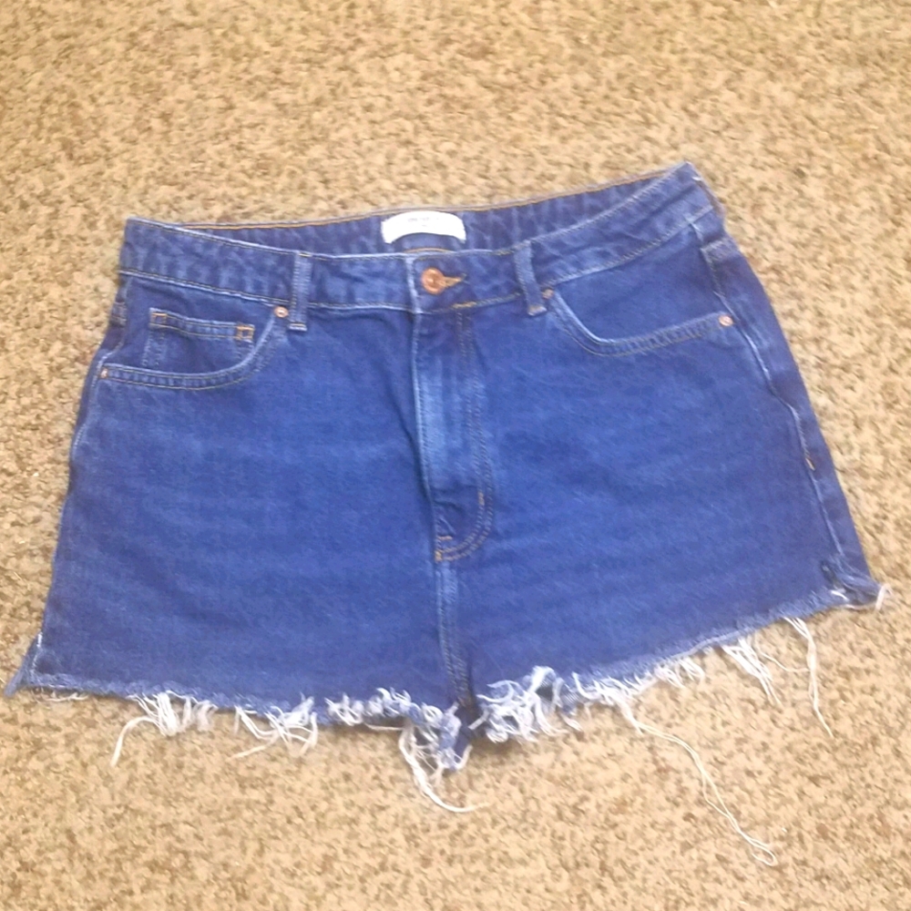 Forever 21 High Waist Jean Shorts Size 27